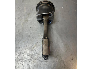 Píst 80101419 BMW 5 F10 F11