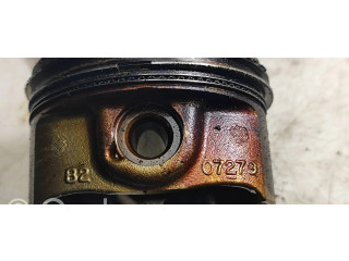 Píst 8207279   Opel Cascada  pro benzínový motor 1.4  
