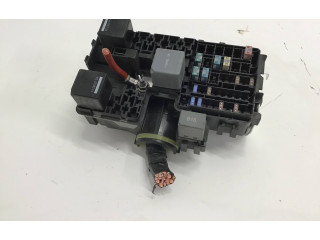 Блок предохранителей 31384034   Volvo XC90    