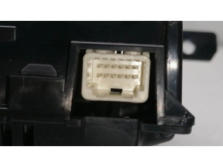 Дисплей B62S55HU0 Mazda 3 II