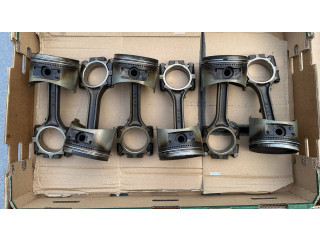 Píst MD152563, MD119671   Mitsubishi Pajero     