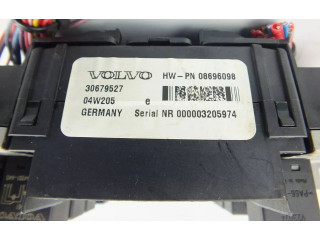 Блок предохранителей 30679527 Volvo XC90