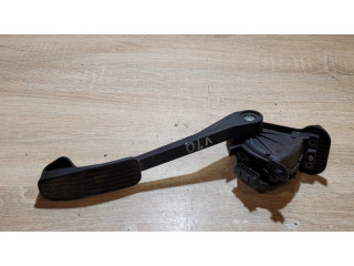 Педаль акселератора