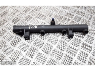 Топливная рампа 9628084680 Citroen C5