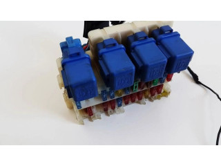 Pojistková skříňka 910405 Nissan Primera 1991