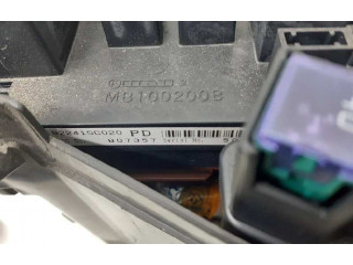 Блок предохранителей 82241SC020, 807357   Subaru Forester SH       