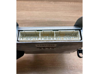 Блок управления двигателем Блок управления RF4P18881D, 2758005773 Mazda Premacy