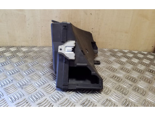 Блок предохранителей 82201FG000 Subaru Forester SH