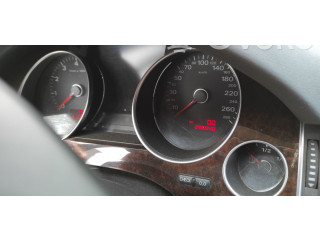 Přístrojová deska Audi A8 S8 D3 4E 2005 4E0920931C