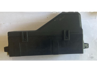 Блок предохранителей Audi A2