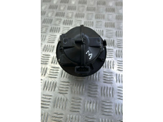 Поршень Вентилятор печки D5244T11 6G9N18D413BA Volvo S60