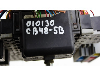 Блок предохранителей 9401802 Volvo XC90