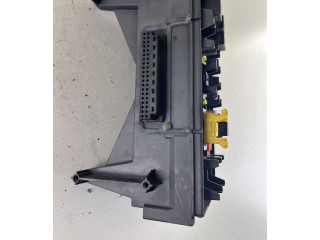 Блок предохранителей 04692087AB, L0023294AB   Jeep Grand Cherokee (WK)    