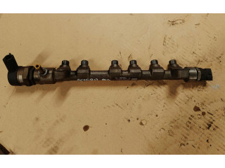 Топливная рампа    Honda Accord  