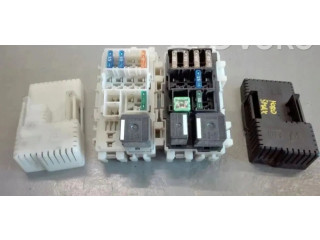 Блок предохранителей Ford S-MAX