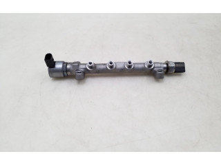 Топливная рампа 04L089G   Audi A5 8T 8F   для двигателя CNHA