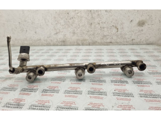 Vstřikovací lišta 03H133317B   Audi Q7 4L     