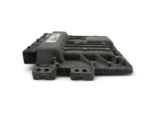 Блок управления двигателем Блок управления 237101384S, 237107137R Dacia Duster