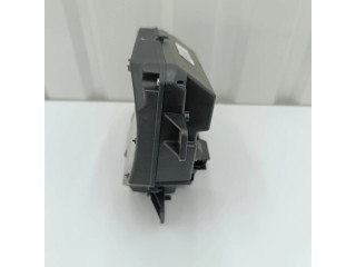 Дисплей    84016314, 840200059   Chevrolet Camaro