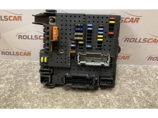 Блок предохранителей 30786646, 28080156   Volvo S60    