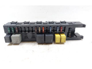 Pojistková skříňka 2095450101, 2095450101 Mercedes-Benz C W203 2000