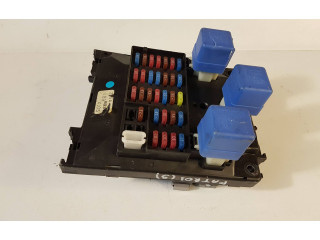 Pojistková skříňka VB94J05, 4J05 Nissan Patrol 4W60 2000