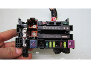 Блок предохранителей     Honda HR-V    