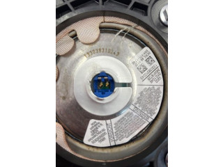 Подушка безопасности водителя 985708387R   Dacia Duster