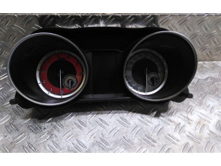 Přístrojová deska Suzuki Swift III 2021 3411081SG0, 3411081SG0