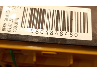 Блок предохранителей 9804848480, 9824510680   Peugeot 2008 II    