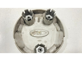 Заводская крышка (крышки) от центрального отверстия колеса