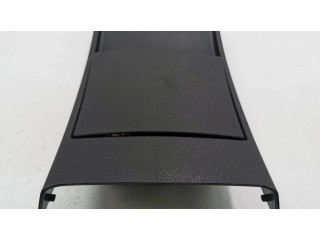 12 V гнездо (сзади)