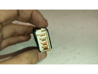 Переключатель дворников EEP0104 Rover 100