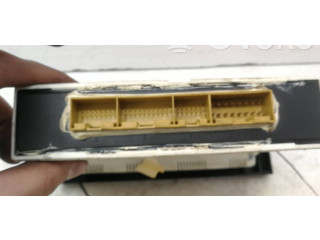 Řídící jednotka 8A0820043F, 5HB00650001 Audi Coupe 1995