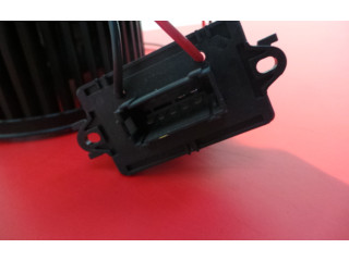 Вентилятор печки    008, 143   Renault Clio III