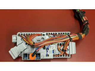 Pojistková skříňka 6807487 BMW X3 G01 2019