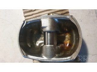 Píst 8370B Mercedes-Benz ML W164 pro naftový motor 3.0