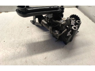 Масляный насос   8200345757  Renault Trafic III (X82) 