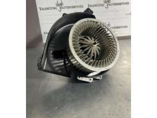 Вентилятор печки 6R1819015A, Y1551 Audi A1