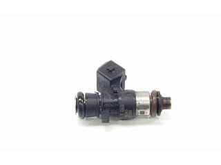 Форсунка 8200292590, 8200292590 Dacia Sandero D4F732