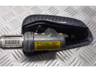 Подушка безопасности водителя 13155215 Opel Meriva A