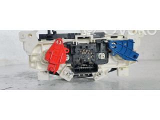 Блок управления климат-контролем 275105810R   Dacia Duster