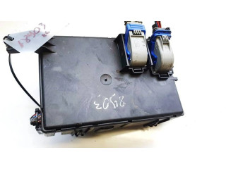   Pojistková skříňka 00517954290, 28079637   Fiat Punto (188) 2006