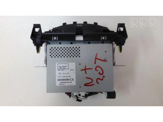 Радио/ проигрыватель CD/DVD / навигация