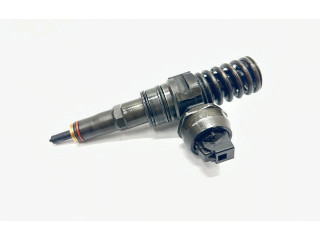 Форсунка 038130073    Skoda Octavia Mk2 (1Z)  BLS 