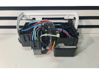 Блок предохранителей 31384034, 0339536 Volvo XC90