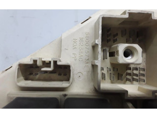 Блок предохранителей 56007573AE Jeep Cherokee XJ