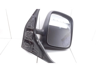 Зеркало (механическое) правое Volkswagen Transporter - Caravelle T4 1991-2003 года