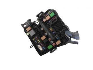 Блок предохранителей 912402P051 KIA Sorento