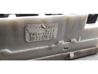 Pojistková skříňka 284b7ax62a Nissan Note (E11) 2010